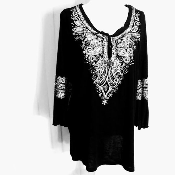 BOHEMIAN /PEASANT BLACK* BLINGY * TOP WOMAN L/XL*ONLY NINE WOMAN BRAND - Picture 1 of 8